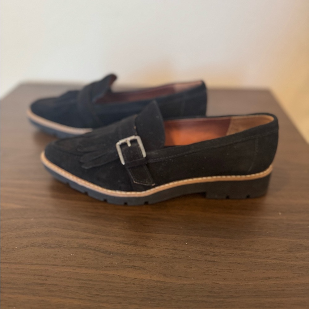 Franco Sarto Black Loafers with Tassel Detail - Picture 3 of 5